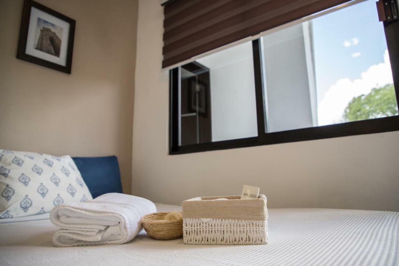 Margarett Hotel 巴利亚多利德 外观 照片